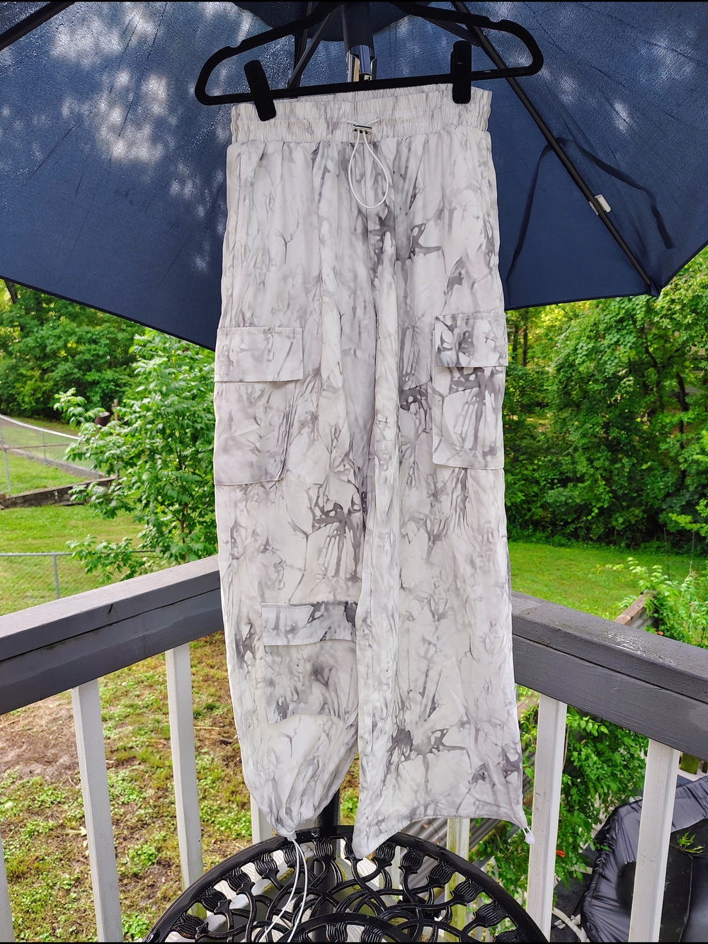 Gray Marble Tie-Dye Cargo Ankle Pants